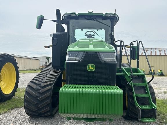 Image of John Deere 8RT 370 equipment image 2