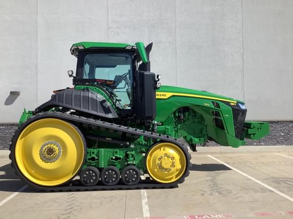 Image of John Deere 8RT 370 equipment image 3
