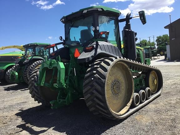 Image of John Deere 8RT 370 equipment image 4