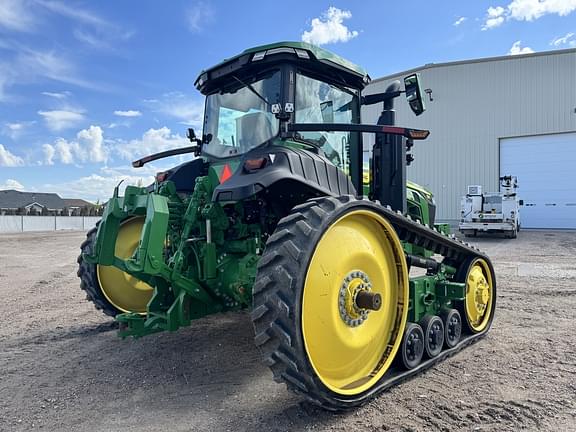 Image of John Deere 8RT 370 equipment image 4