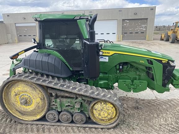 Image of John Deere 8RT 370 equipment image 3