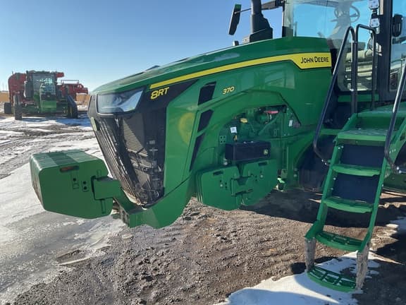 Image of John Deere 8RT 370 equipment image 2