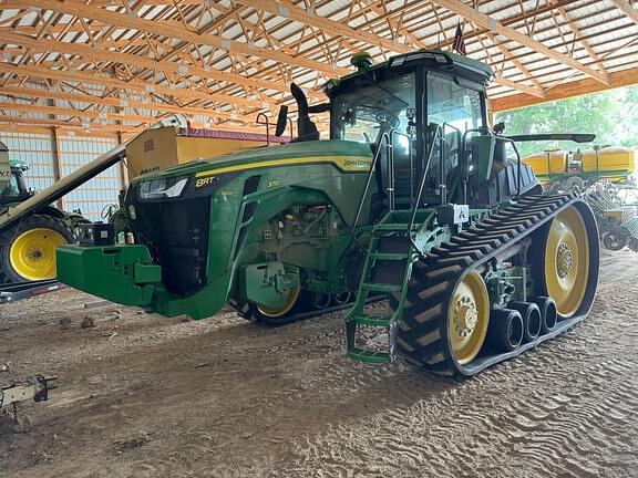 Image of John Deere 8RT 370 equipment image 1