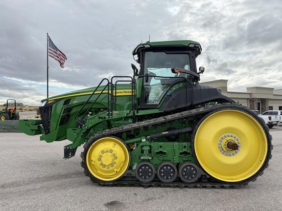 Image of John Deere 8RT 410 equipment image 1