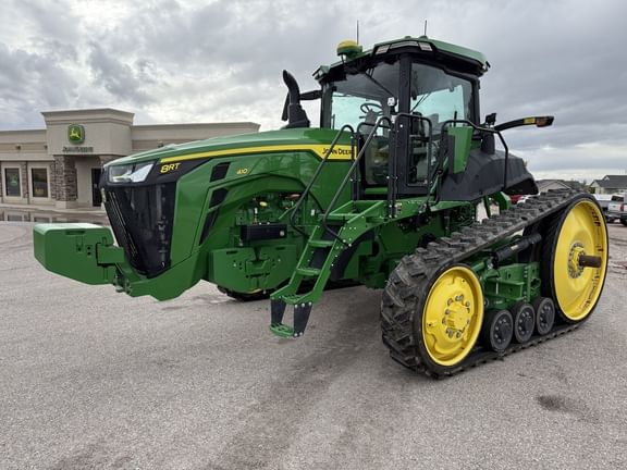 2023 John Deere 8RT 410 Equipment Image0