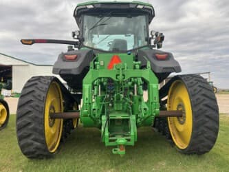 Image of John Deere 8RT 410 equipment image 4