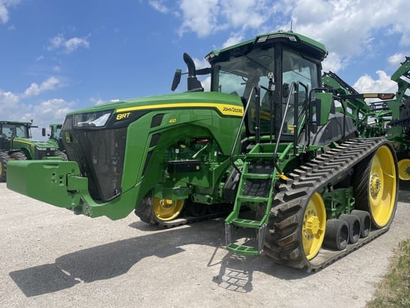 2023 John Deere 8RT 410 Equipment Image0