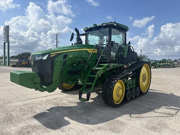 Image of John Deere 8RT 410 equipment image 2