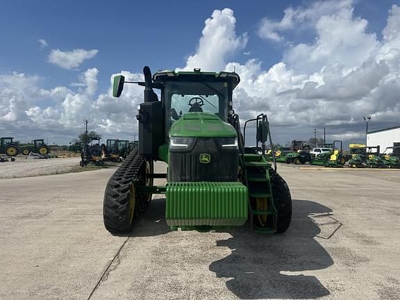 Image of John Deere 8RT 410 equipment image 1