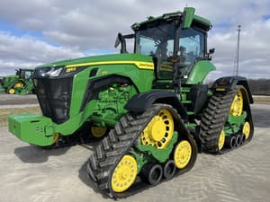 2023 John Deere 8RX 370 Image