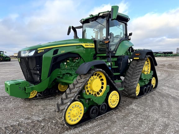 2023 John Deere 8RX 370 Equipment Image0