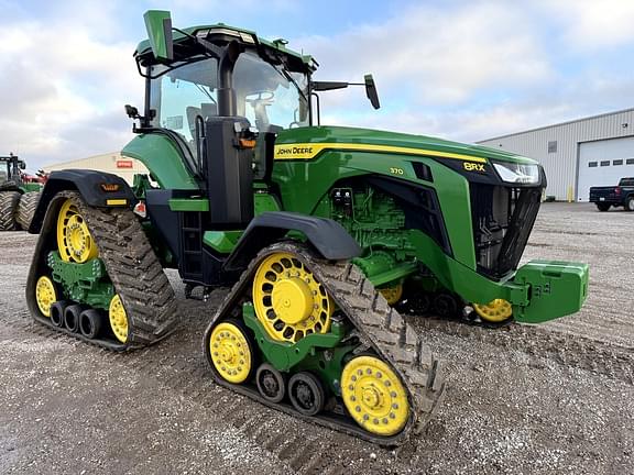 Image of John Deere 8RX 370 equipment image 2