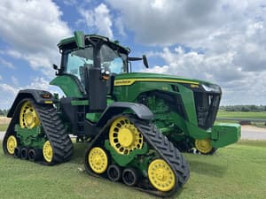 2023 John Deere 8RX 370 Image