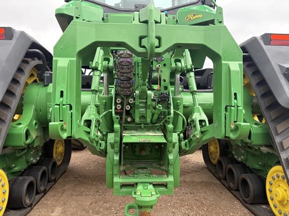 Image of John Deere 8RX 370 equipment image 4