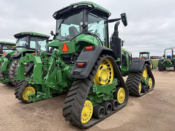Image of John Deere 8RX 370 equipment image 1