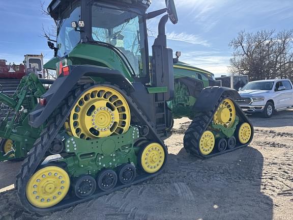 Image of John Deere 8RX 370 equipment image 3