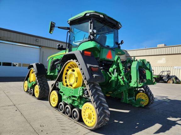 Image of John Deere 8RX 370 equipment image 2
