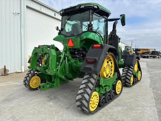 Image of John Deere 8RX 370 equipment image 2