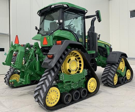 Image of John Deere 8RX 410 equipment image 2