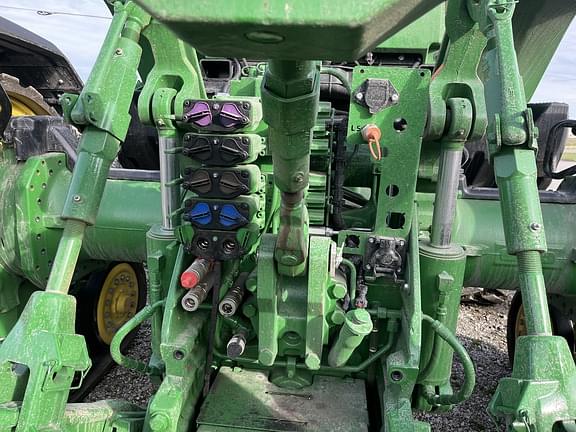 Image of John Deere 8RX 410 equipment image 1