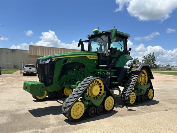 2023 John Deere 8RX 410 Equipment Image0