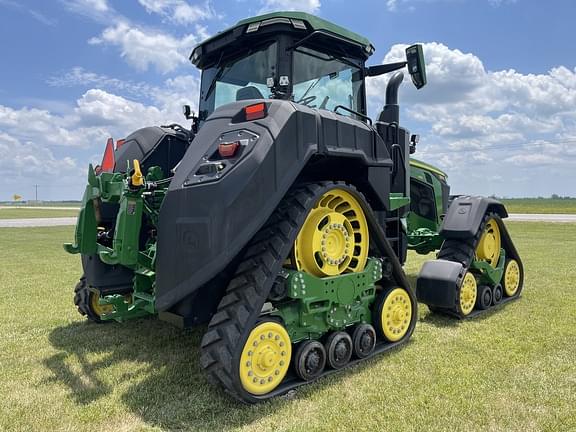 Image of John Deere 8RX 410 equipment image 4