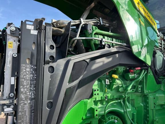 Image of John Deere 8RX 410 equipment image 1