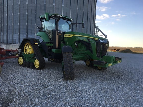 2023 John Deere 8RX 410 Equipment Image0