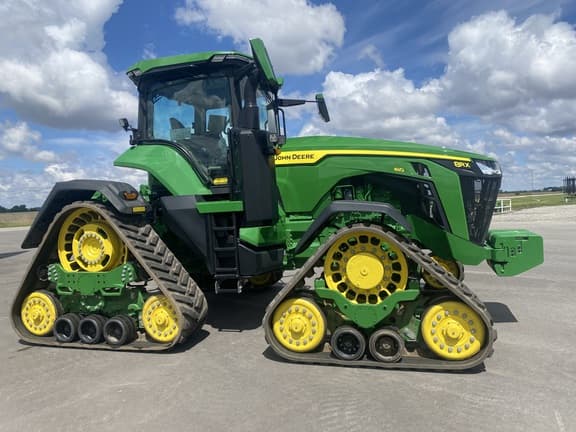 Image of John Deere 8RX 410 equipment image 2