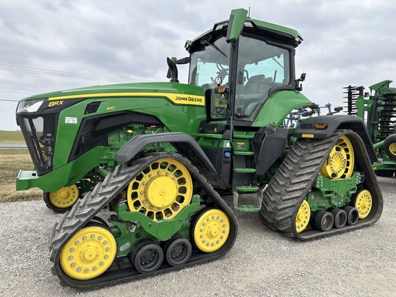 2023 John Deere 8RX 410 Equipment Image0