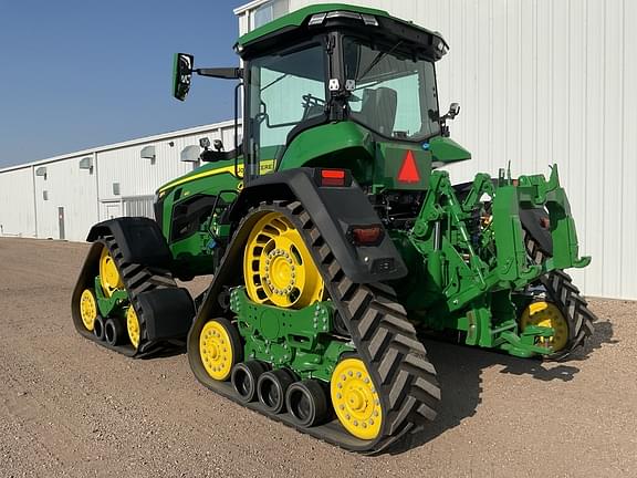 Image of John Deere 8RX 410 equipment image 2