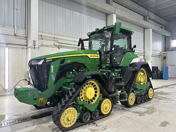 Image of John Deere 8RX 410 equipment image 2