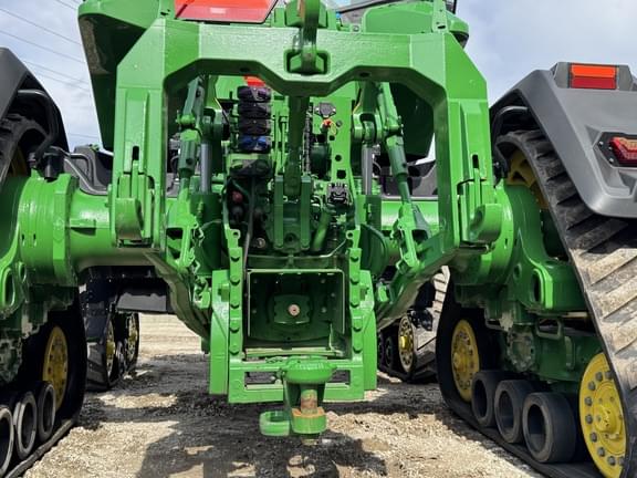 Image of John Deere 8RX 410 equipment image 2