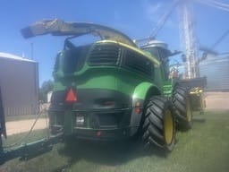 2023 John Deere 9500 Equipment Image0