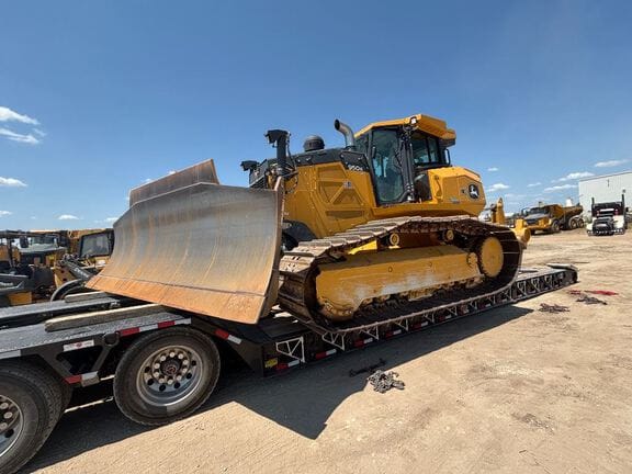 2023 John Deere 950K Equipment Image0