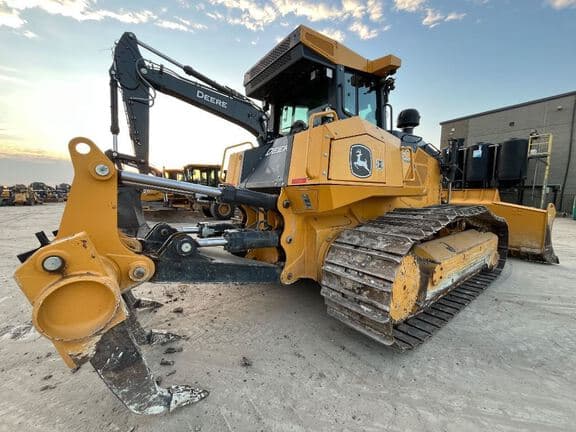 Image of John Deere 950K equipment image 4