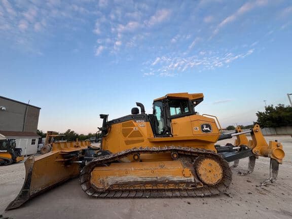 Image of John Deere 950K equipment image 1