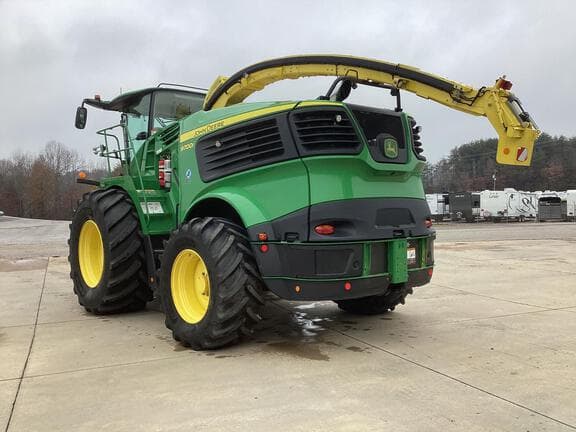 Image of John Deere 9700 equipment image 4