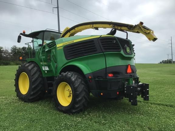 Image of John Deere 9700i equipment image 3
