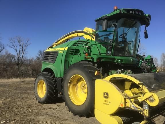 Image of John Deere 9700i Primary image