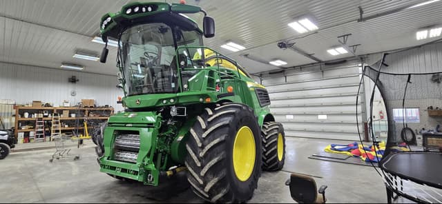 Image of John Deere 9800i equipment image 4