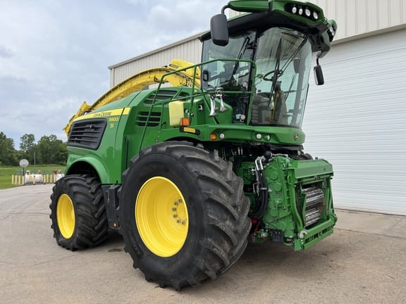 2023 John Deere 9900i Equipment Image0