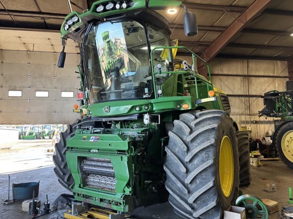Image of John Deere 9900 equipment image 2