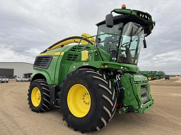 Image of John Deere 9900 equipment image 1