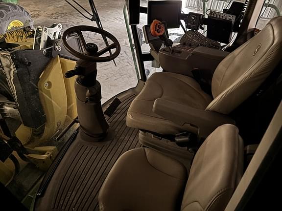 Image of John Deere 9900 equipment image 2