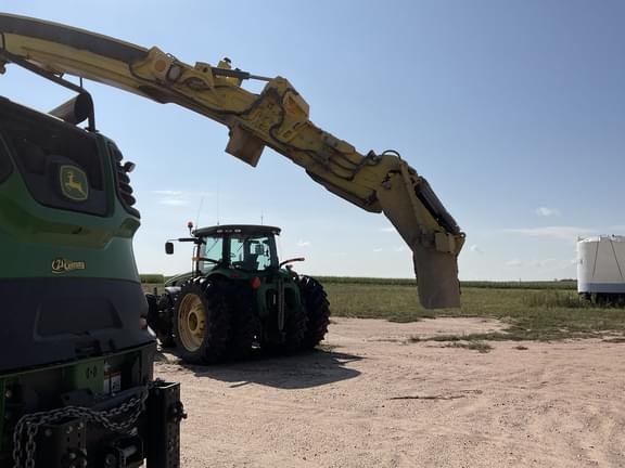 Image of John Deere 9900 equipment image 2
