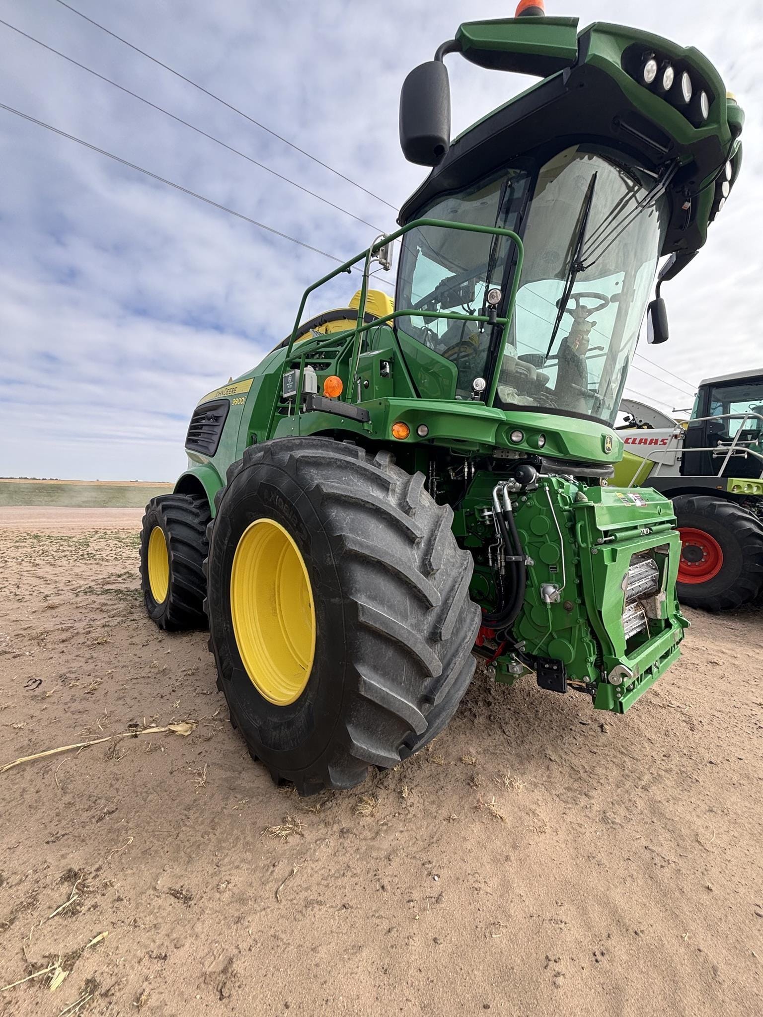 2023 John Deere 9900 Equipment Image0