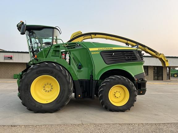 Image of John Deere 9900i equipment image 3