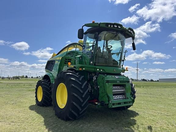 Image of John Deere 9900 equipment image 1