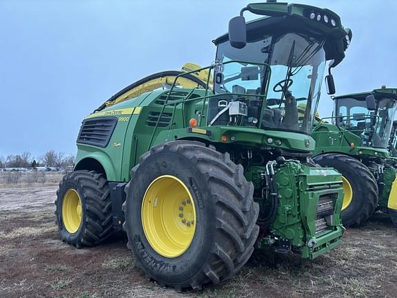 Image of John Deere 9900 equipment image 1